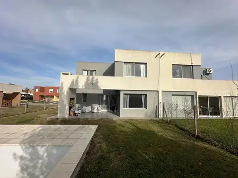 B1631 Zelaya, Provincia de Buenos Aires