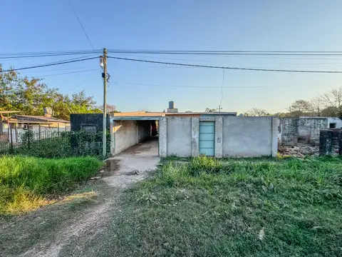 Casa reformada con pileta y parrilla a estrenar — ideal primera vivienda