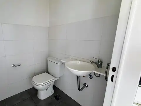 Oficina en Alquiler en Colegiales, $ 990.000