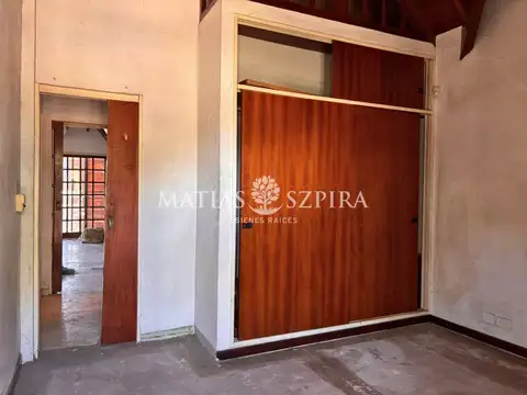 Casa - Venta - Argentina, Moreno - AV. Piovano 2500