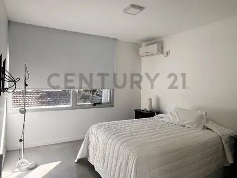 464 entre 21 y 21 B 1600, Piso 0