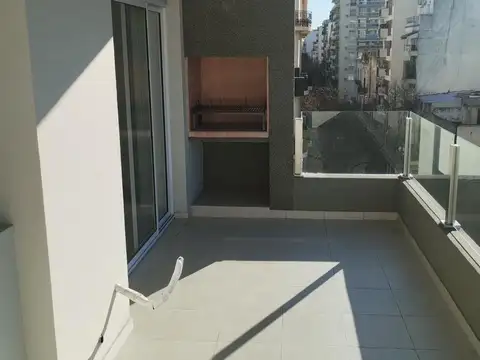 Departamento en Alquiler con 1 cocheras