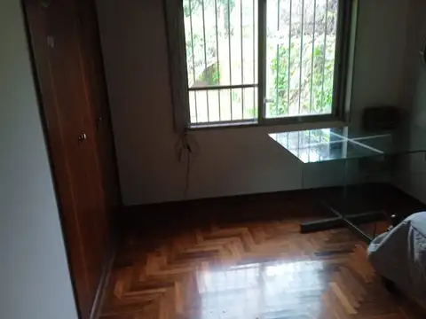 Casa en Alquiler en Quilmes Oeste, $ 860.000