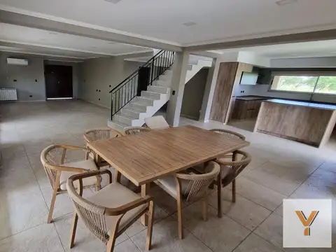 Casa en Venta en San Vicente, USD 285.000