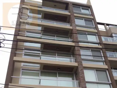 Departamento Piso 3 Ambientes con Cochera en Venta - Ramos Mejía