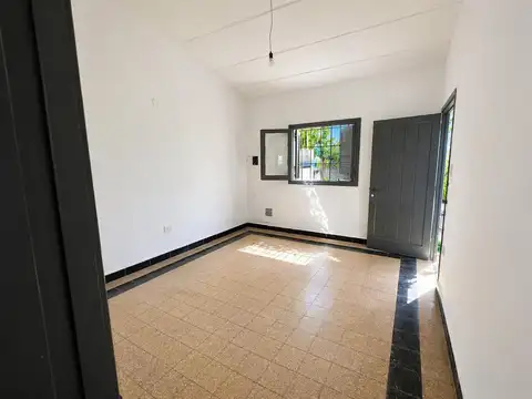 Casa en Venta en Barrio Bouchard, USD 55.000