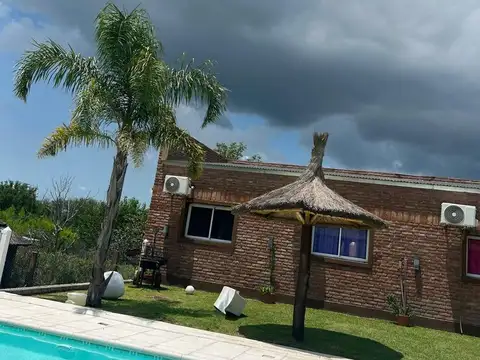 Quinta en Venta en Villa la Ribera, USD 285.000