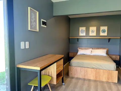 Casa 9 ambientes con 8 baños