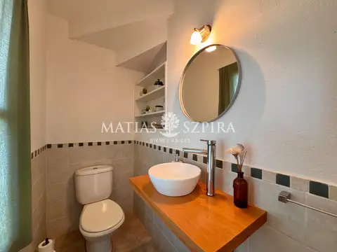 Casa en Venta con 1 cochera