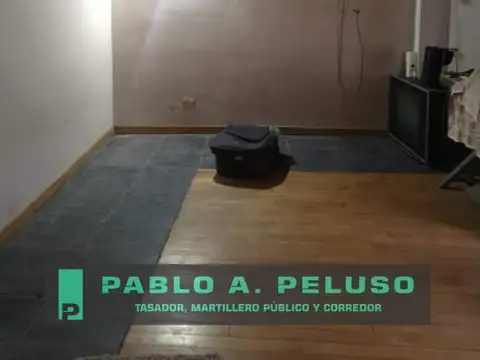 VENTA CASA Y 4 DEPARTAMENTOS. LIBERTAD, MERLO. ZONA OESTE. BUENOS AIRES