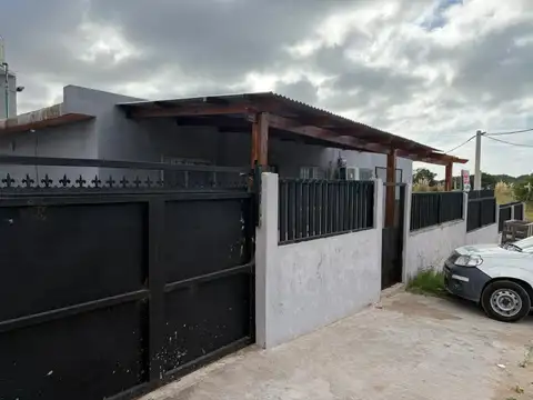 VENTA CASA 5 AMBIENTES   LA CARMENCITA  VILLA GESELL  APTO CREDITO