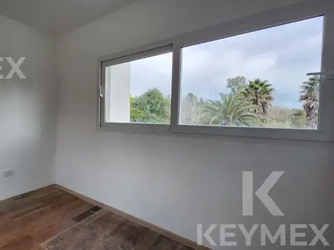 Casa 6 ambientes con 3 baños
