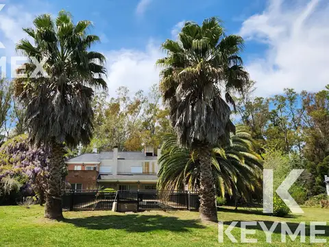 VENTA CASA CAMPOS DE ROCA  4 DORMITORIOS