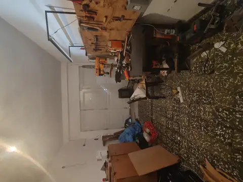 Casa 6 ambientes con 1 baño