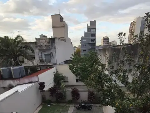 Departamento en Alquiler en Monte Castro, $ 1.000.000
