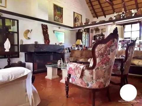Hermosa casa en venta, Pinares Punta del este