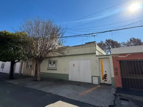 Casa en Venta en Azcuenaga, USD 60.000