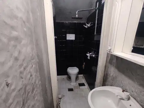 Depto Tipo Casa en Venta en Beccar-Vias/Rolon, USD 42.000