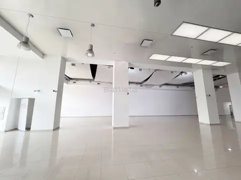 Local en Alquiler en Ciudadela, USD 9.000