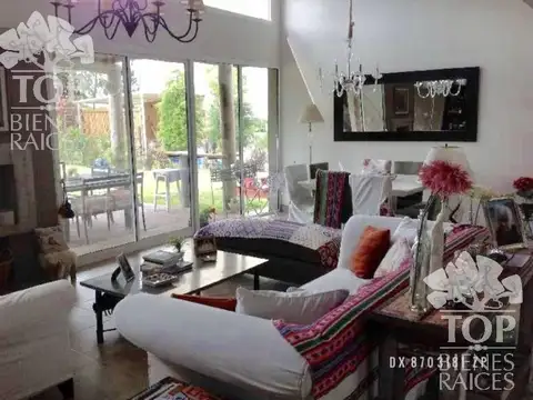 Casa en Venta en San Isidro Labrador, USD 345.000
