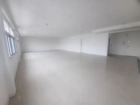 Oficina en Alquiler 18 años