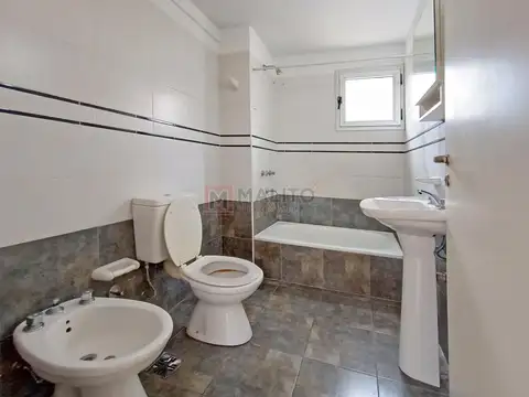 Alquiler 2 Ambientes con Balcón en Barrio Nuevo