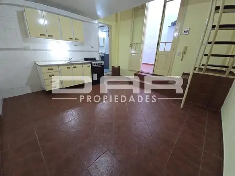 Depto Tipo Casa en Alquiler en Mataderos, $ 600.000