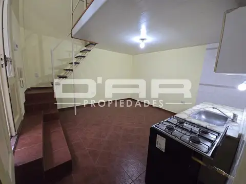 Alquiler PH 1 Ambiente Con Entrepiso + Patio! Sin Expensas! Av. J. B. Alberdi 5100