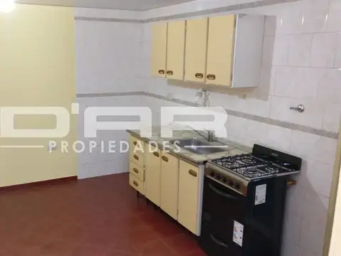 Depto Tipo Casa en Alquiler de 1 dormitorio