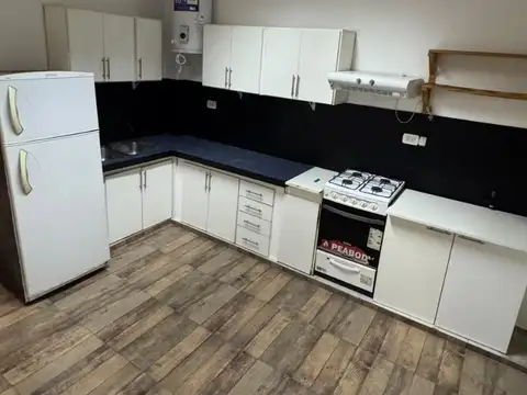 Departamento en Alquiler en Centro, $ 650.000