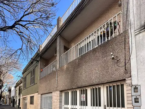 Constitución al 1100