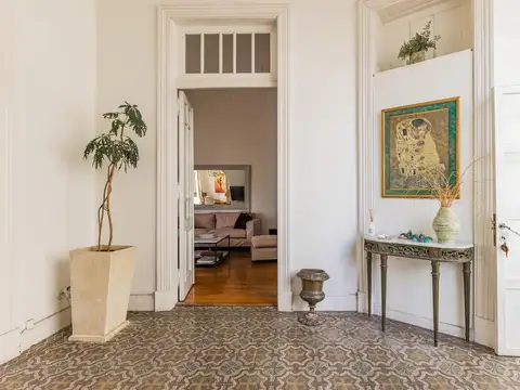 Depto Tipo Casa en Venta 109 años