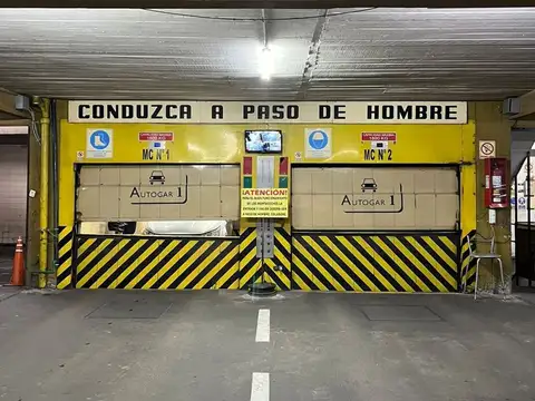 VENTA DE COCHERA , 6TO PISO, RAMPA MOVIL ASCENSOR