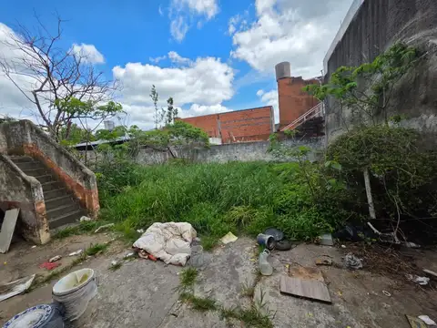 Loma Hermosa Lote 220 m de Terreno en Venta con Casa a Demoler F: 11301