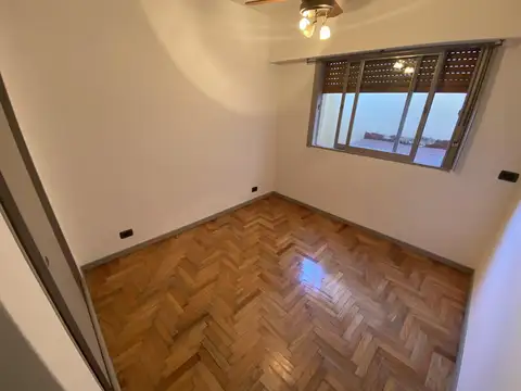 Departamento en  venta - 2 ambientes con patio- Mataderos- a metros de Av. Alberdi