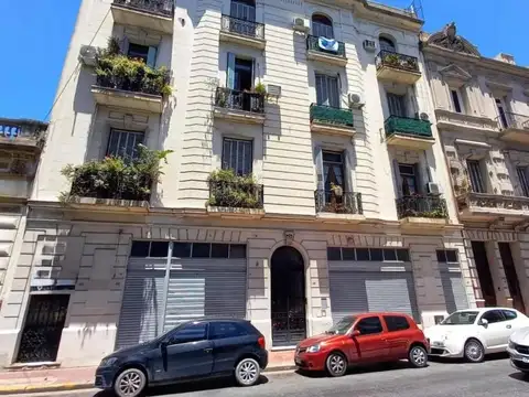 Local en Venta 53 años