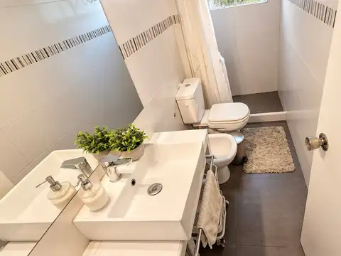 Casa en La Mansa, parada 27 – a 2 cuadras de la playa