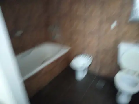 2 AMB. LUM. C. PATIO URQUIZA AL 700