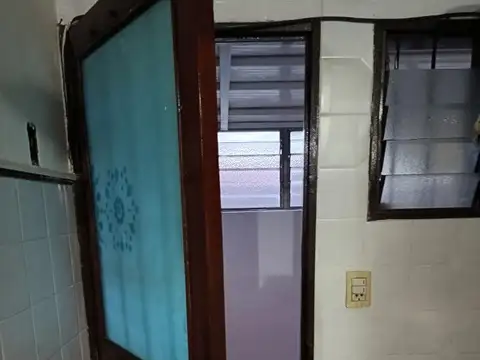 Depto Tipo Casa en Venta en Castelar, USD 49.000