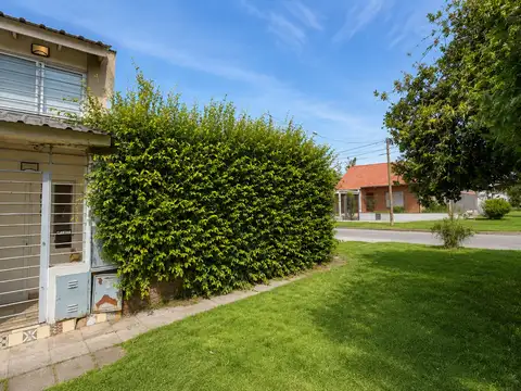 Depto Tipo Casa en Venta de 2 ambientes