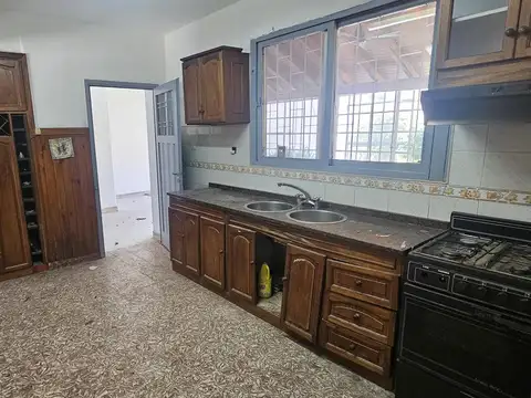 ALQUILER CASA 4 AMBIENTES VALENTIN ALSINA