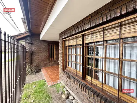 Casa en Venta con 1 cochera