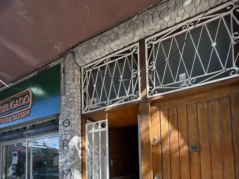 ph 5 amb planta baja contrafrente en dos plantas terraza