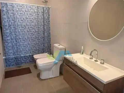 Casa en Venta al Este