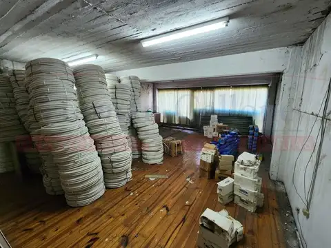Local en Venta Via Pública