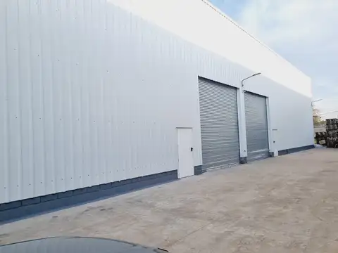 Galpon de 300m2 con 3 años de antigüedad excelente disposición