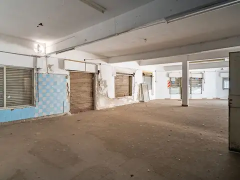 Local en Venta 56 años