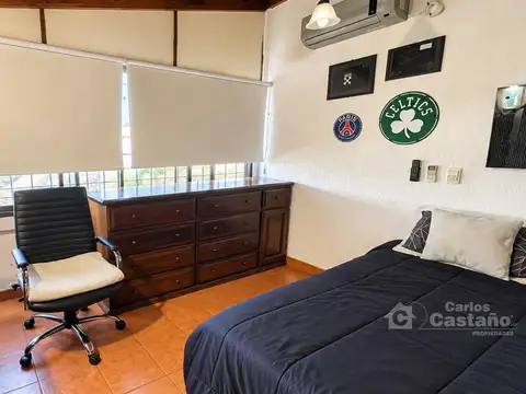 Depto Tipo Casa 5 ambientes con 2 baños