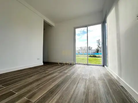 Casa 4 ambientes con 3 baños