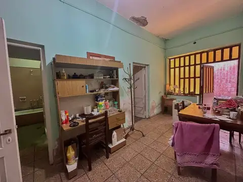 OPORT VENTA CASONA B. SAN MARTÍN CERCA DEL CENTRO